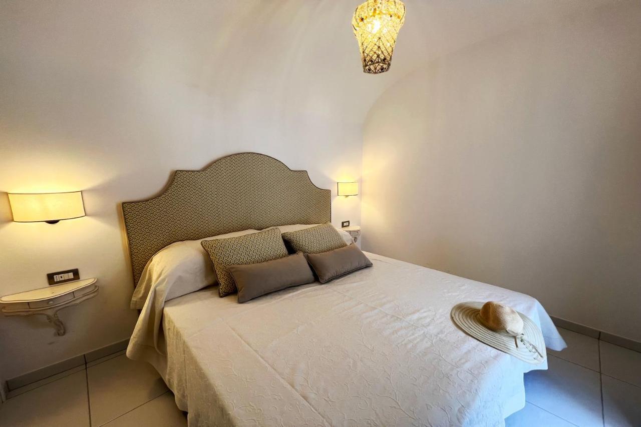 Milky Suites Позитано Екстериор снимка