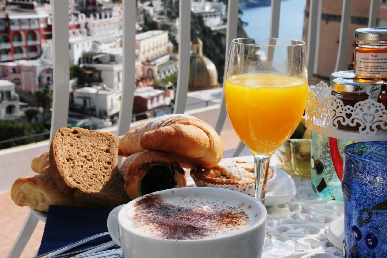 Milky Suites Позитано Екстериор снимка