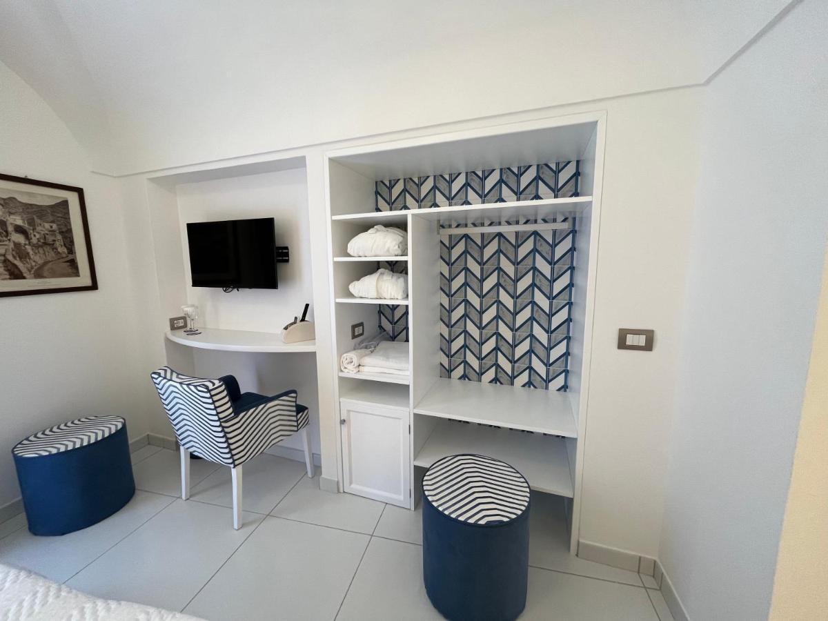 Milky Suites Позитано Екстериор снимка