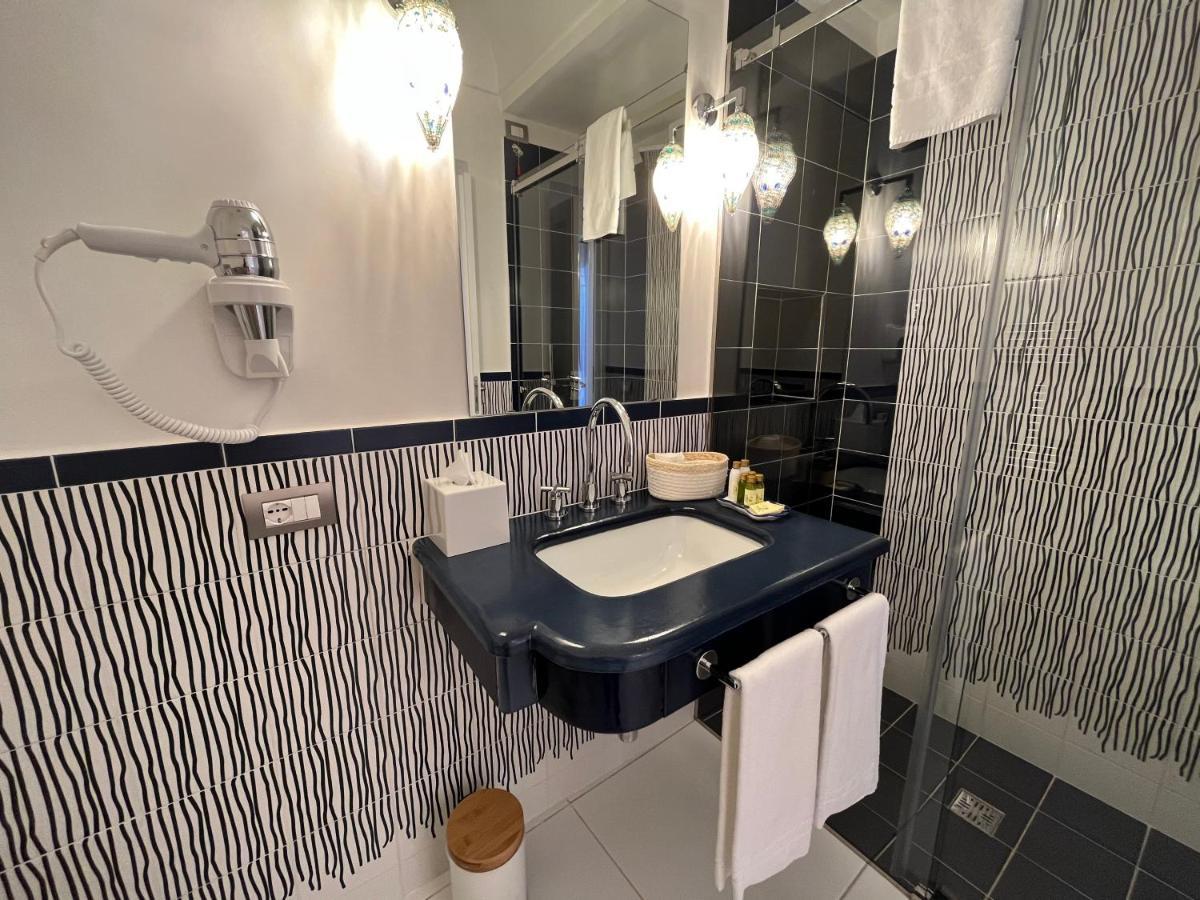 Milky Suites Позитано Екстериор снимка