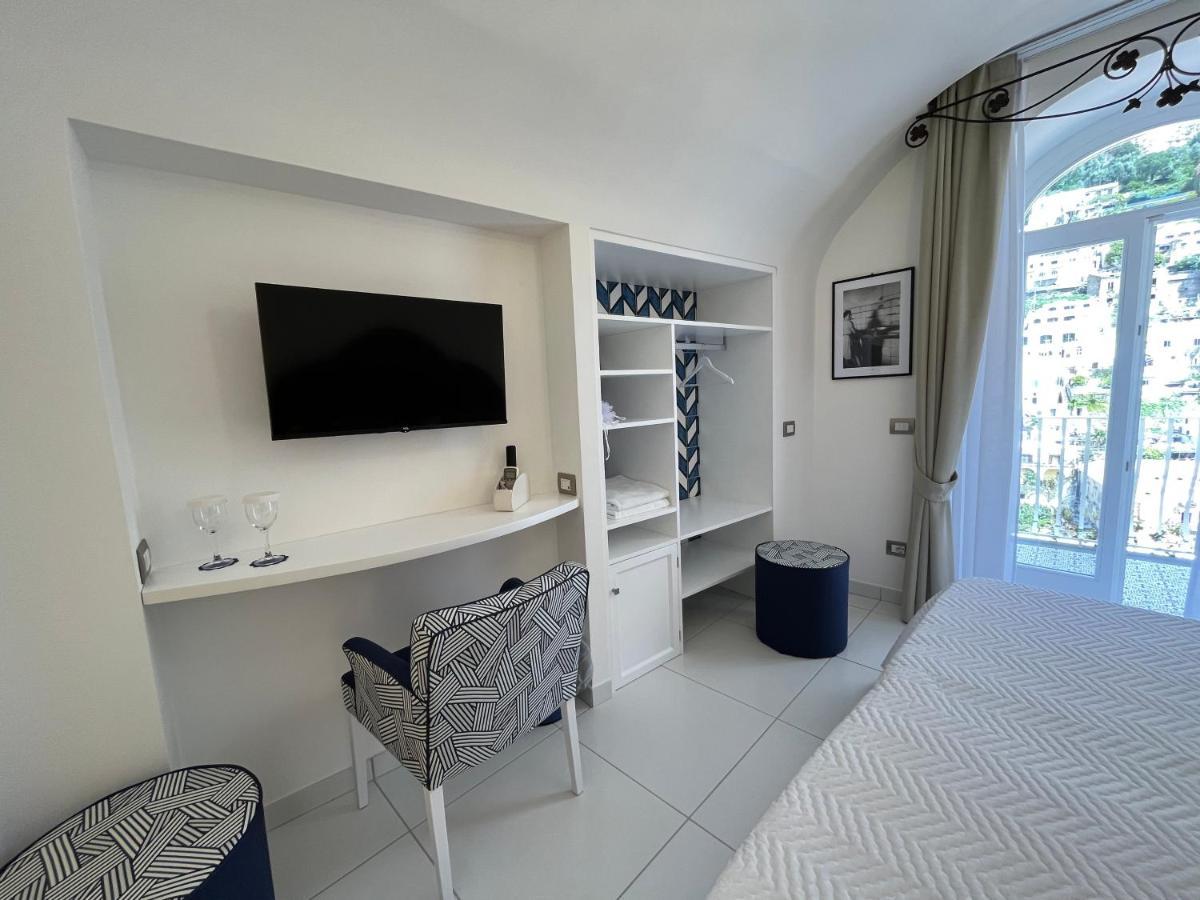 Milky Suites Позитано Екстериор снимка
