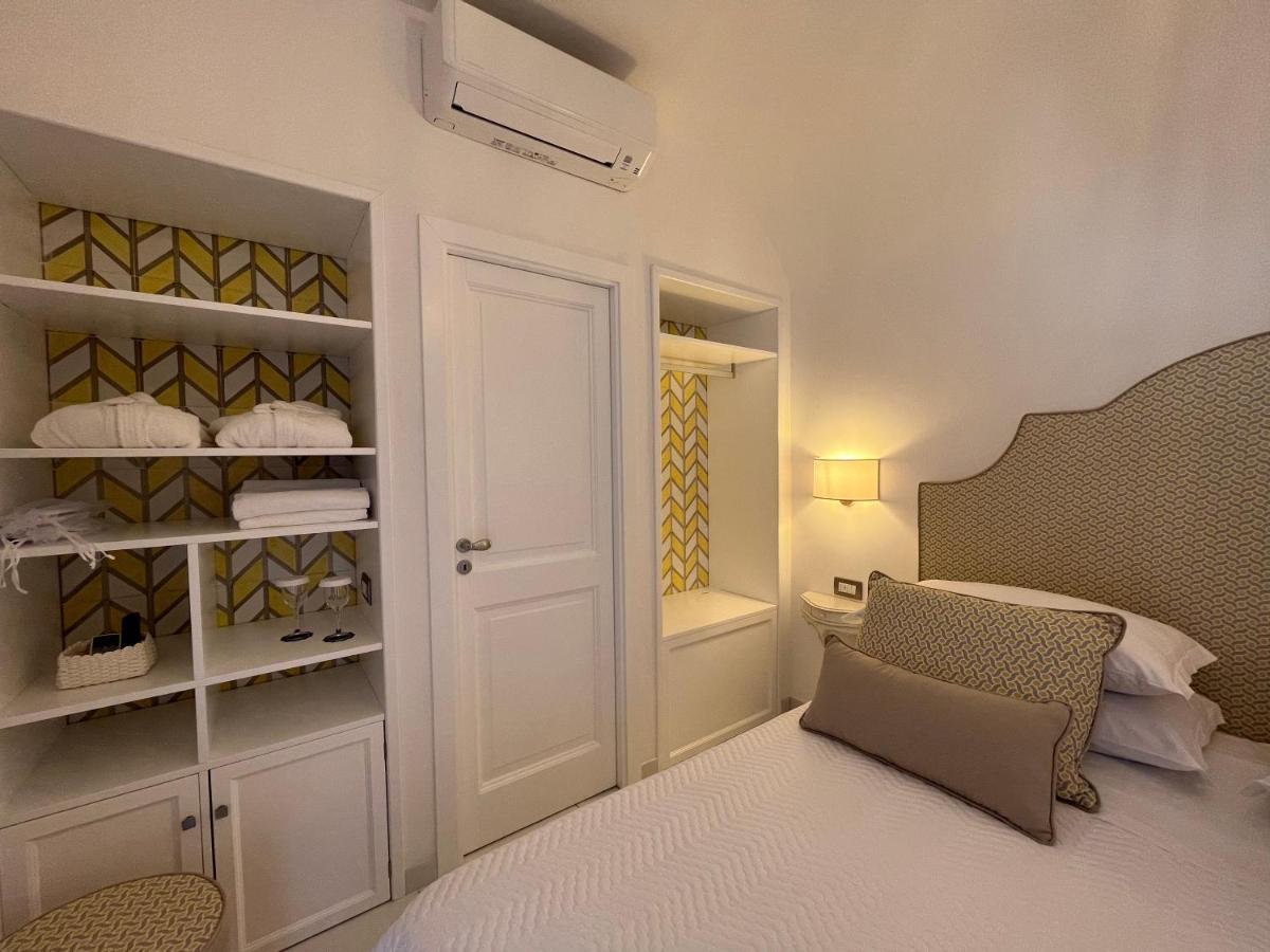 Milky Suites Позитано Екстериор снимка