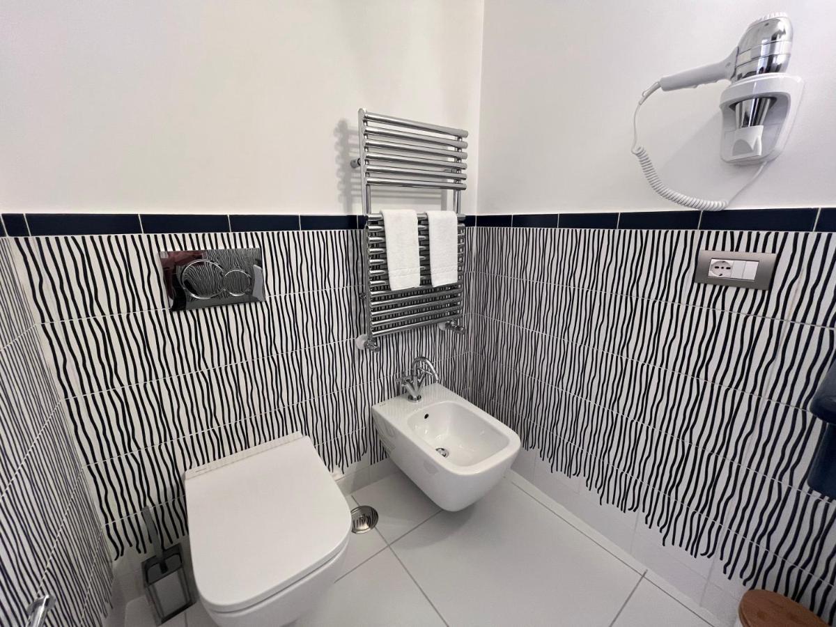 Milky Suites Позитано Екстериор снимка
