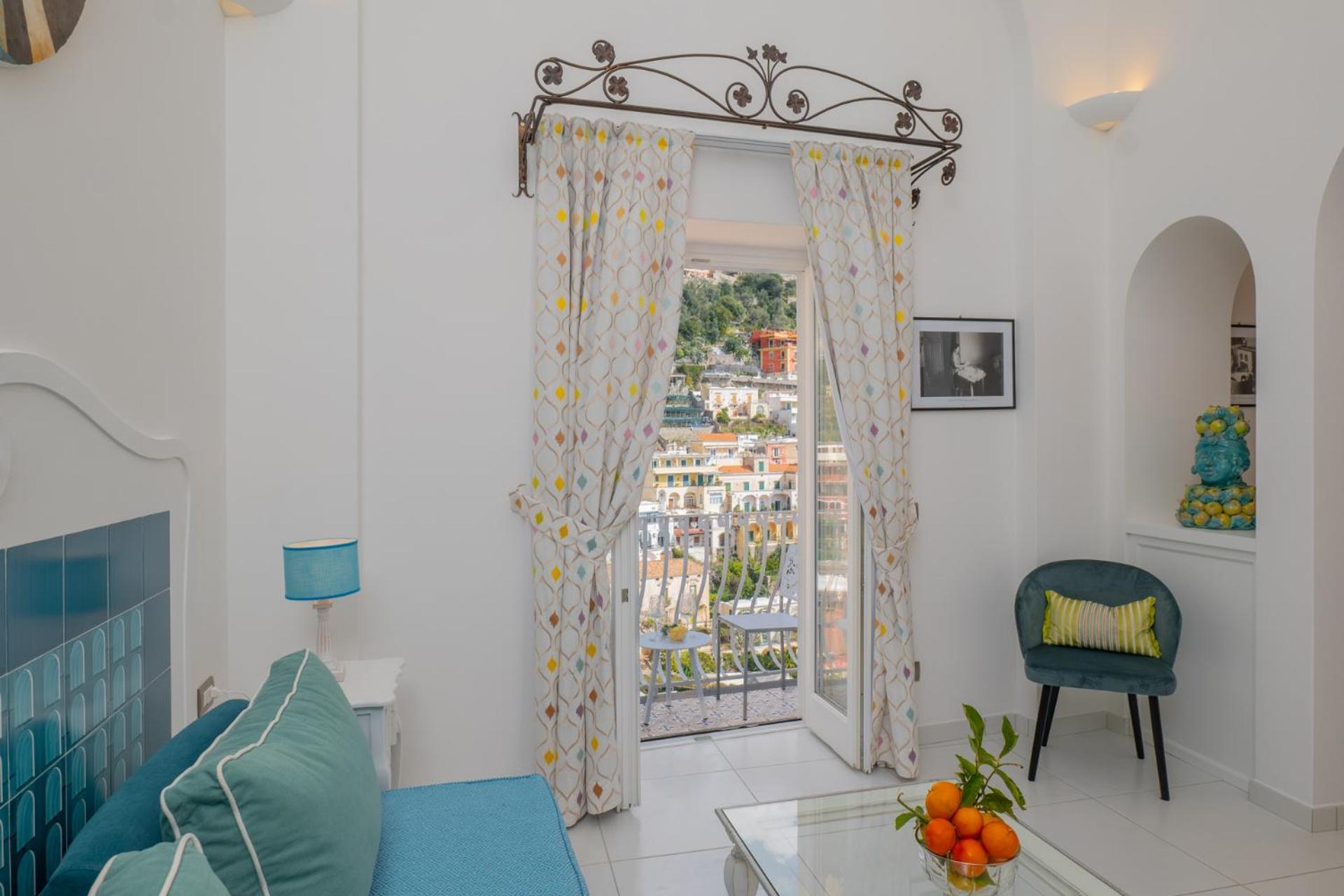 Milky Suites Позитано Екстериор снимка